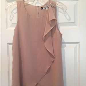 Flowy top by Jennifer Lopez
