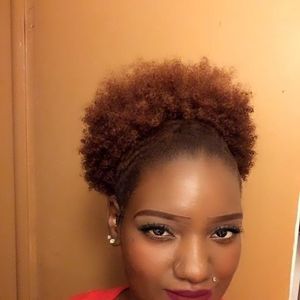 Meet your Posher, Inez