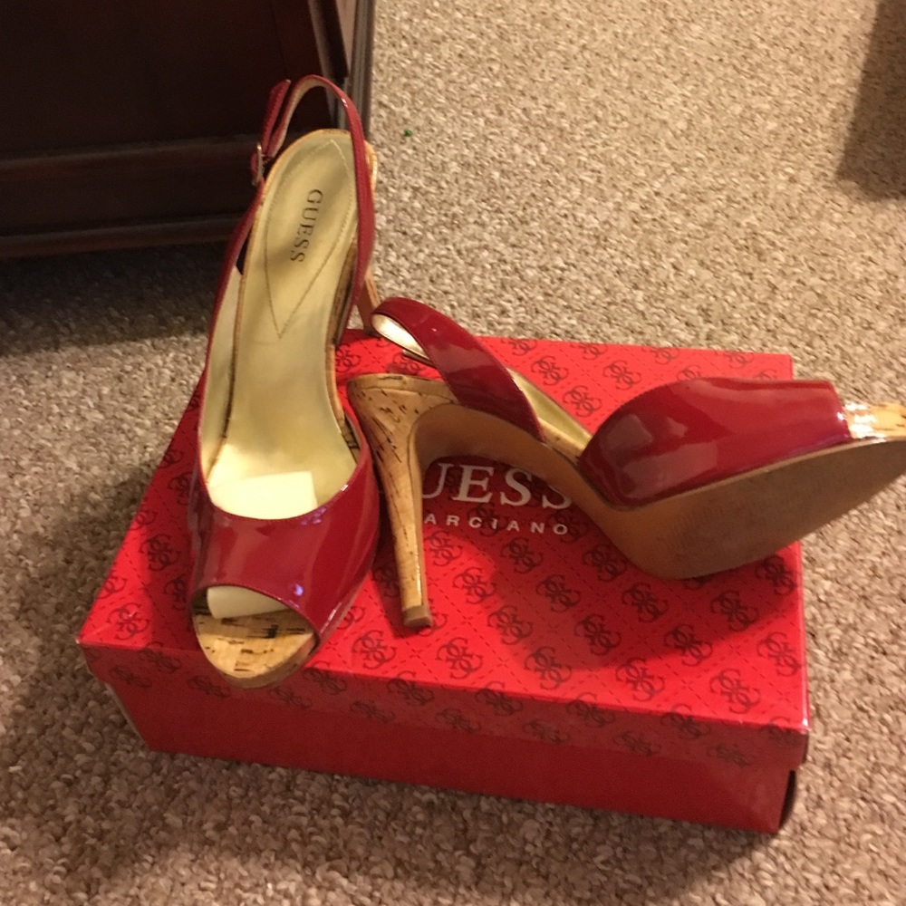 Shoes - Picture 2 of 4