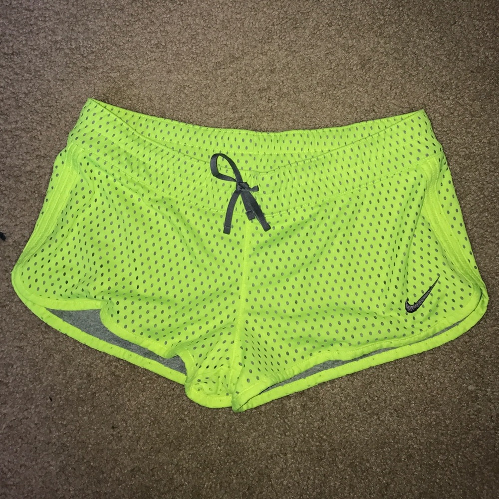 NIKE reversible shorts