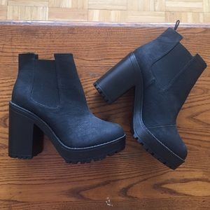 Black wedge Ankle boot-never been worn