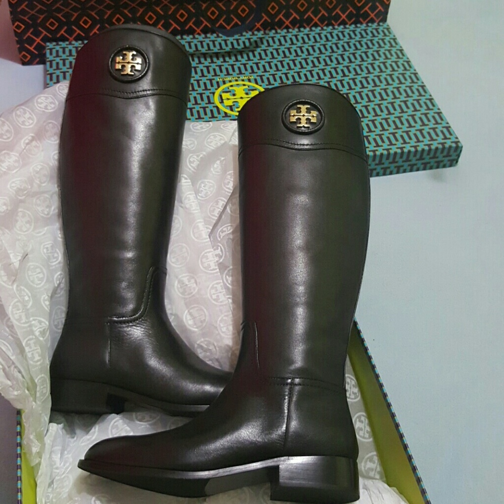 SOLD NIB TORY BURCH BLACK  ASHLYNN WIDE BOOTS SZ8