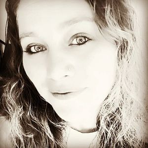 Meet your Posher, Rose