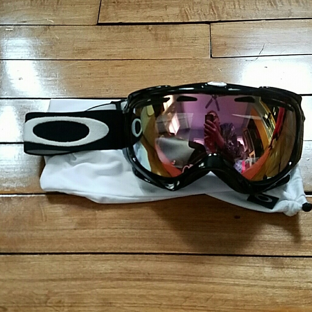 Oakley Elevate Snow black ski goggles