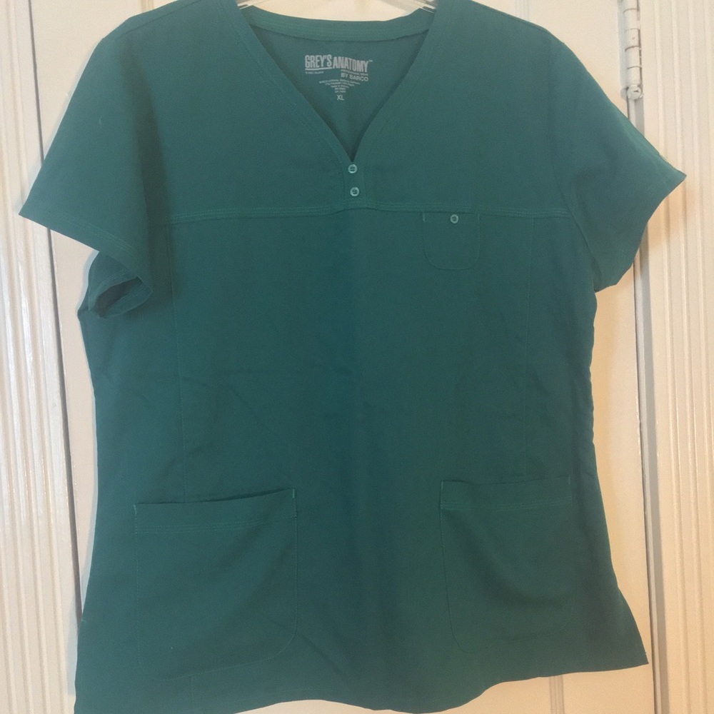 Grey's Anatomy Scrubs Modern 3 Pocket V-Neck Top