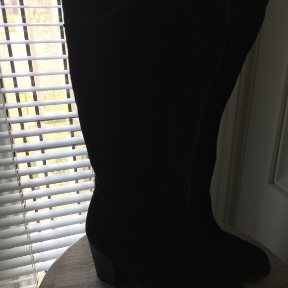 Franco Sarto knee length boots. - Picture 3 of 6