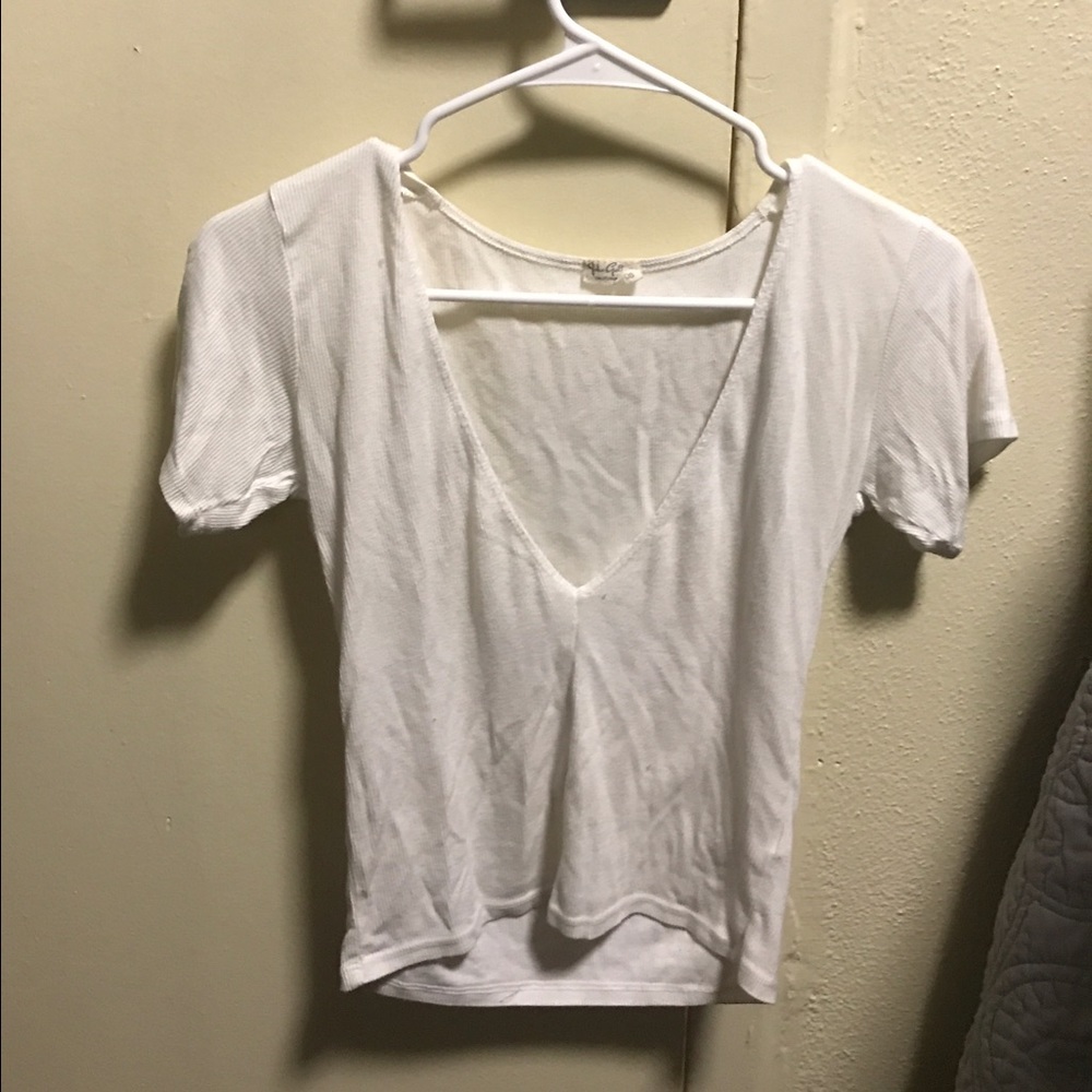 brandy melville deep v top - Picture 2 of 3