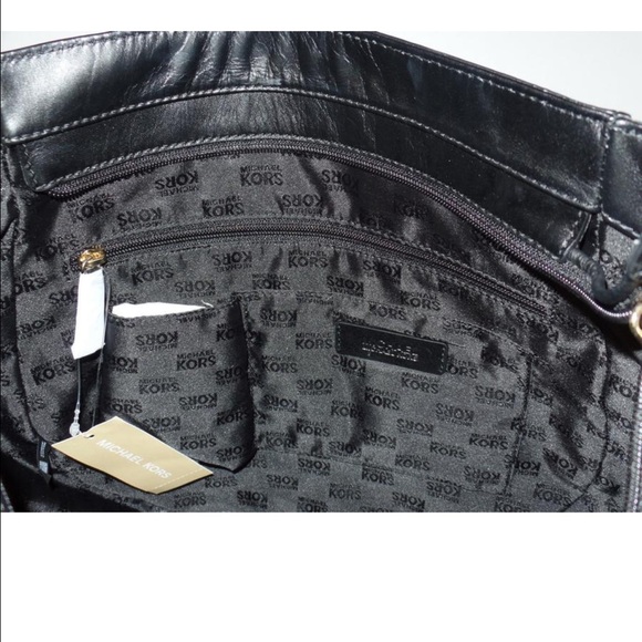 Michael Kors Stanthorne Shoulder Bag - Picture 4 of 8