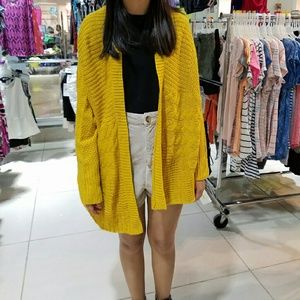 Meet your Posher, Dina