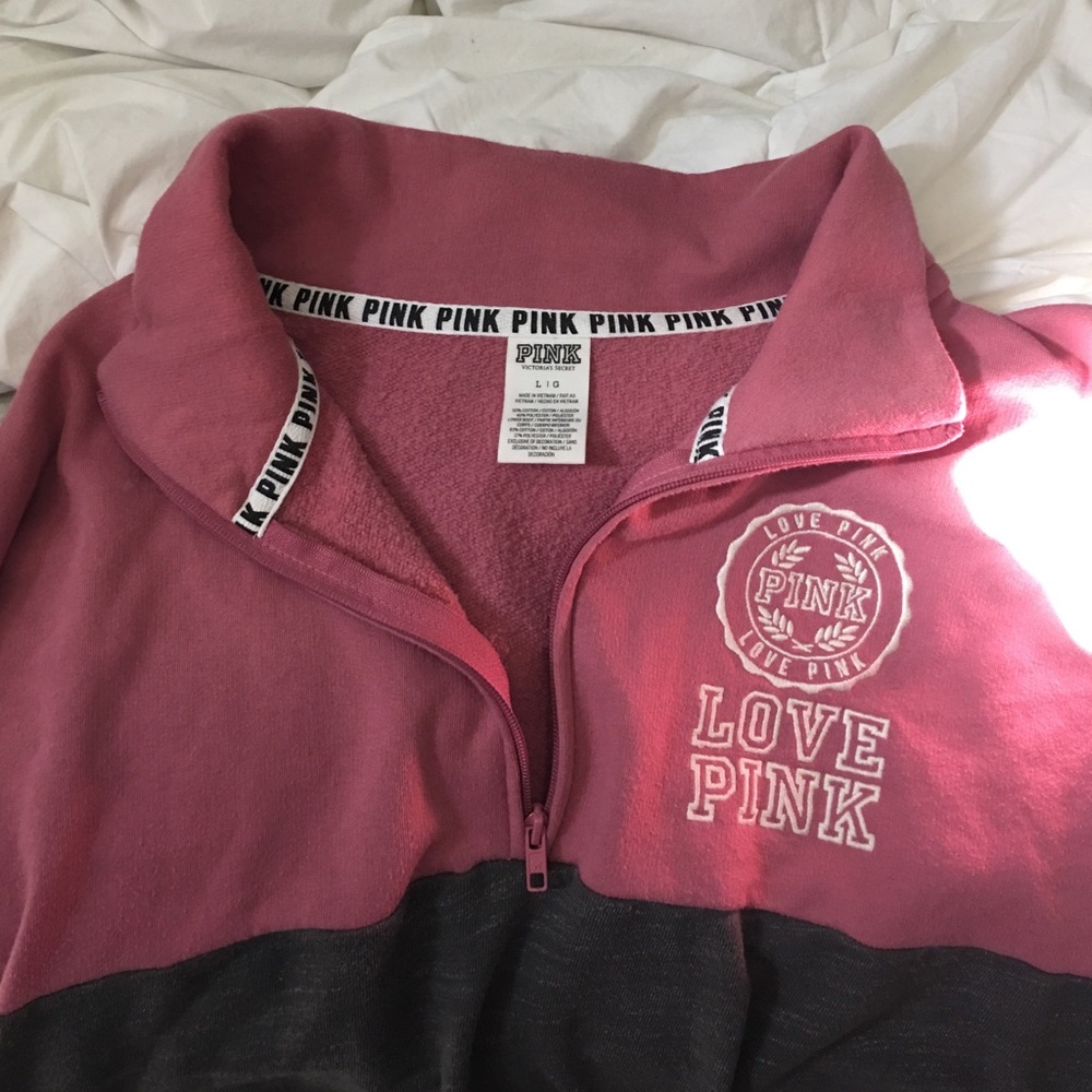 Vs pink 1/4 zip sweatshirt size L