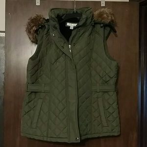 Quilted vest with removable faux fur lined hood