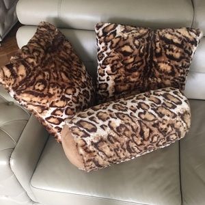 Sofa pillows