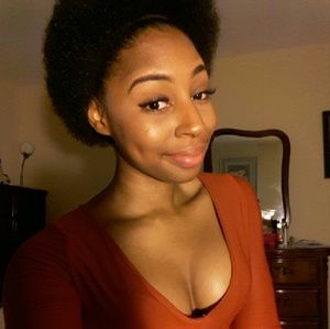 Meet your Posher, Lauryn