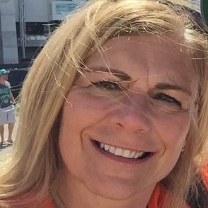 Meet your Posher, Pam