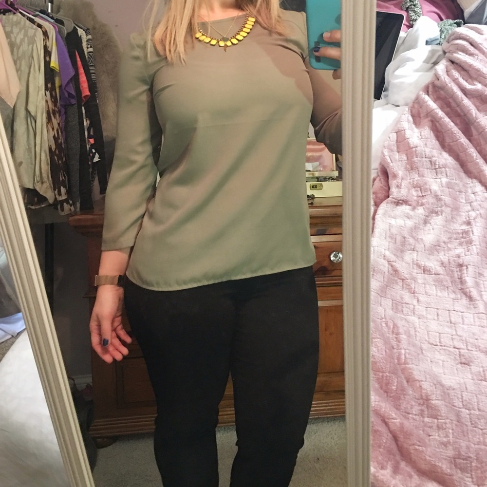New Look sage polyester blouse with zipper
