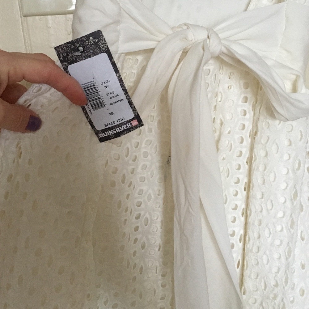 Dress - Picture 4 of 4