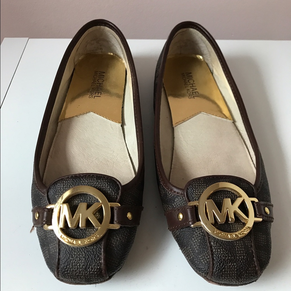 AUTHENTIC Michael Kors Flats