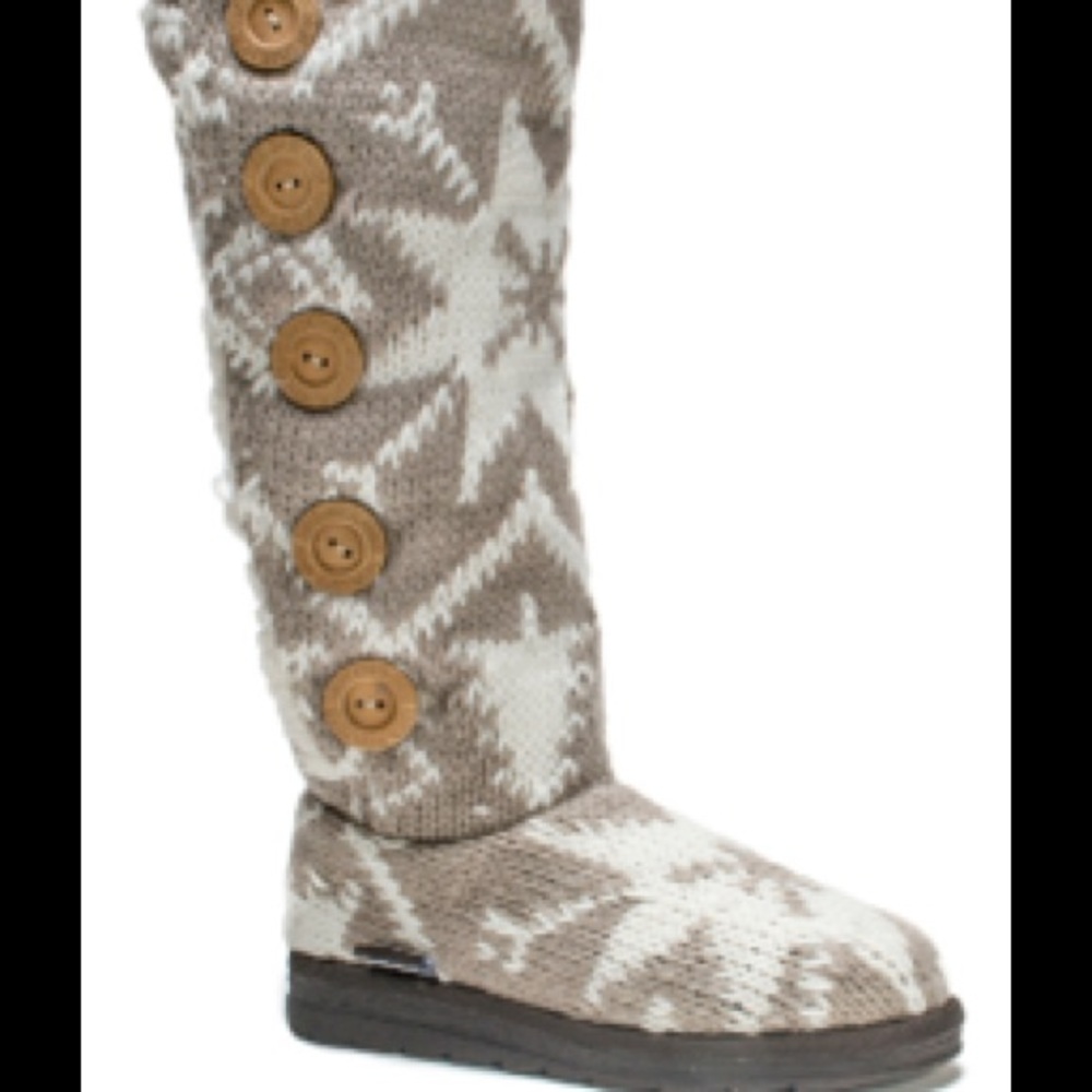 MUK LUK Sweater Boot