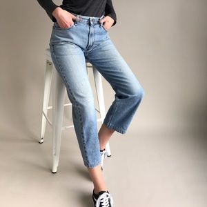 Levi's 505 in light wash