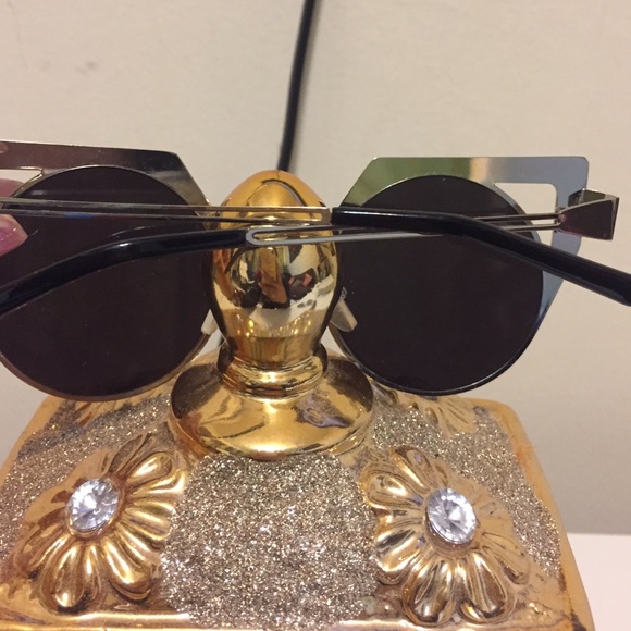 Polycarbonate lens - Picture 3 of 4