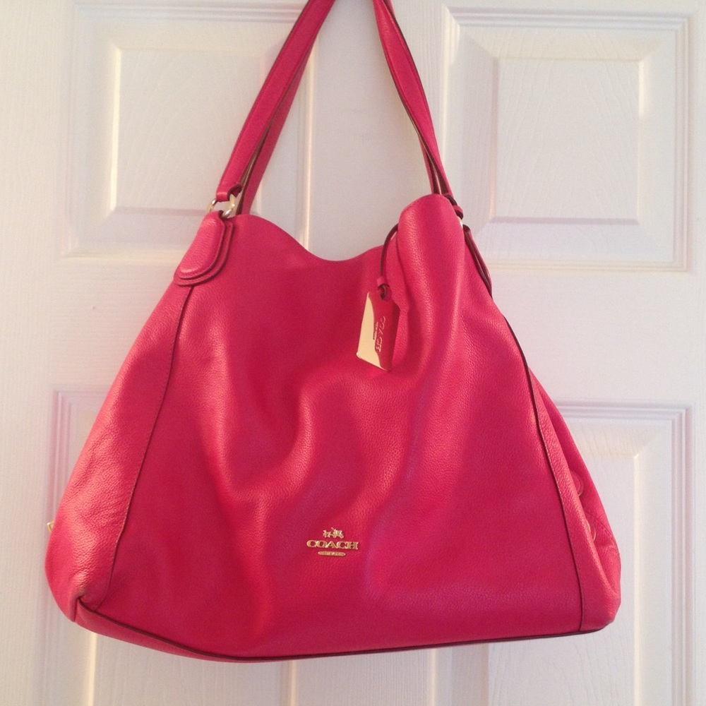 Fuschia pink coach purse with dust bag