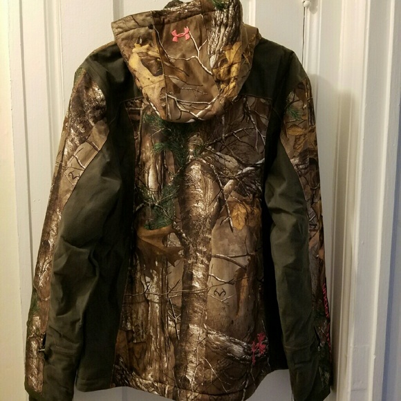 Under Armour Jacket - Picture 2 of 4