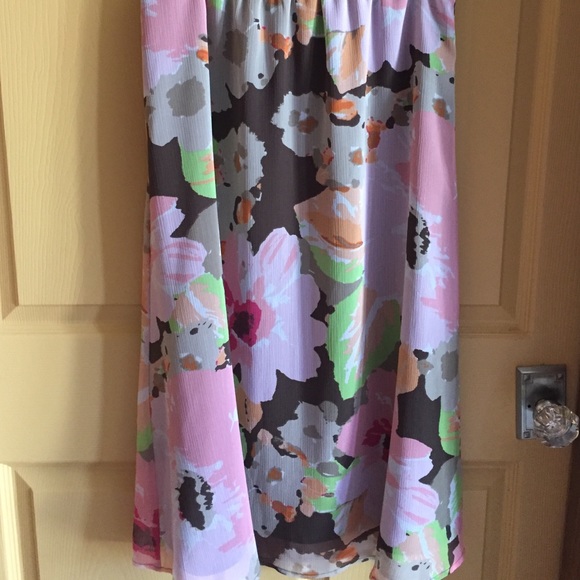 Size 8 Skirt - Picture 2 of 2