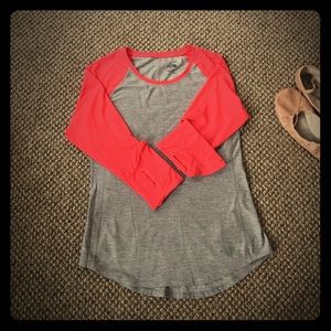 North face long sleeve shirt, size medium.