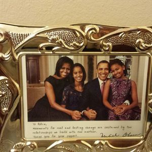 Meet your Posher, Robin