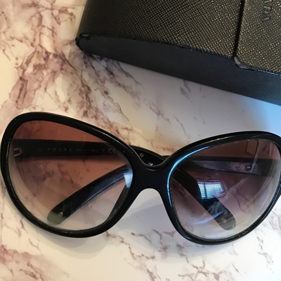 Prada sunglasses main image 4
