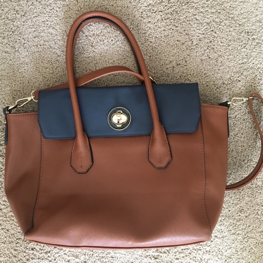 BRAND NEW cute purse