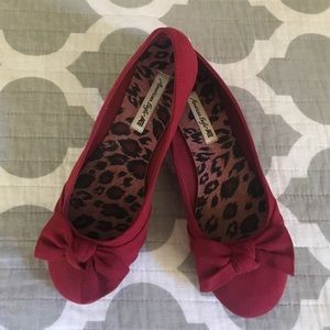 American Eagle flats