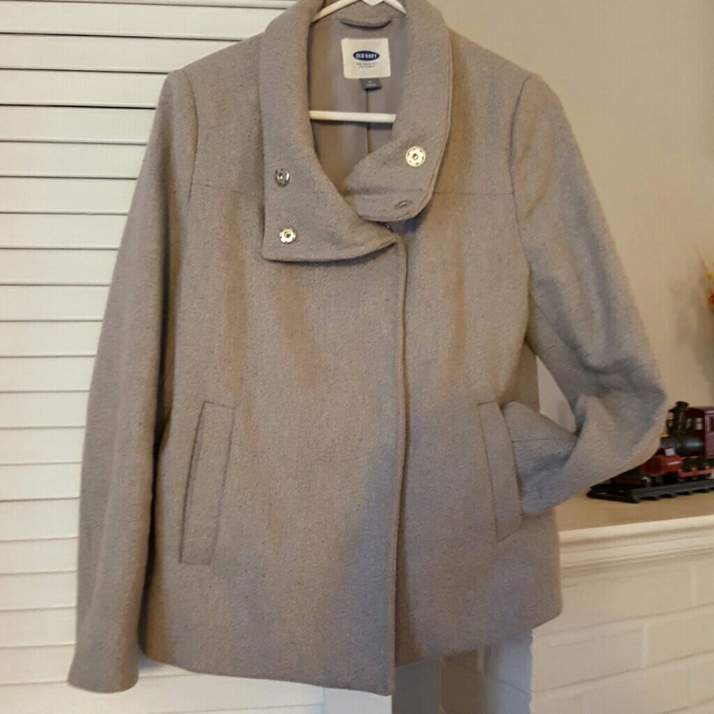 Gray wool Old Navy short pea coat (M)