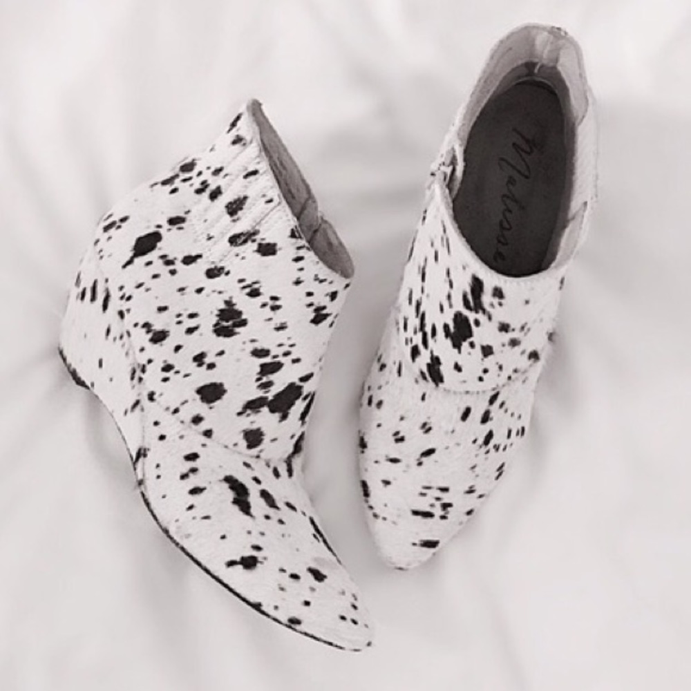 Matisse Nugent Bootie - Black and White Pony