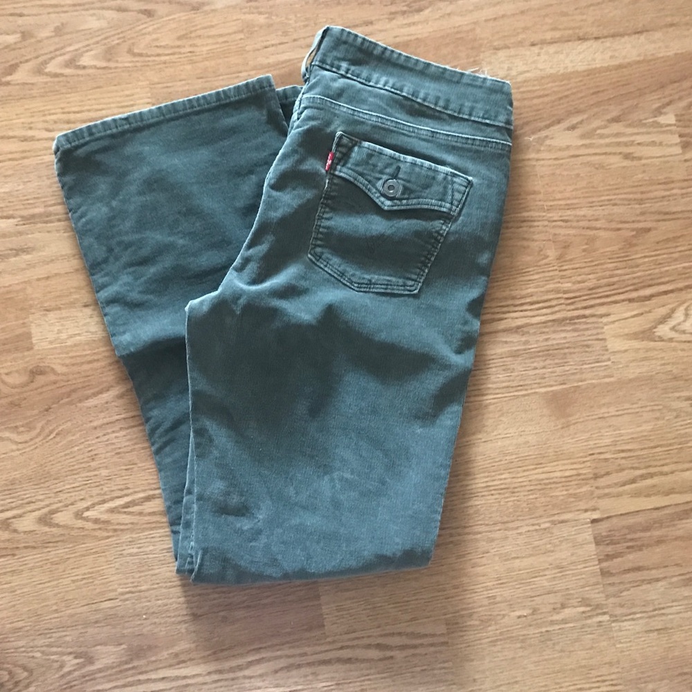 Levis 526 Slender Boot cut 14M