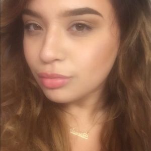 Meet your Posher, Bianca