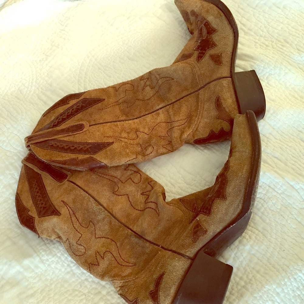 Steve Madden Cowgirl Boots 🐮