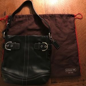 Coach Black Leather shoulder bag