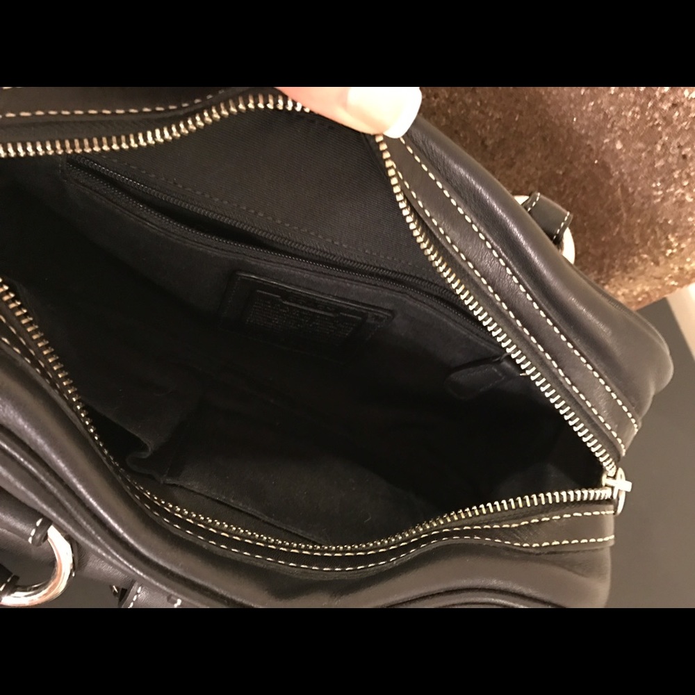 COACH purse - Picture 3 of 7