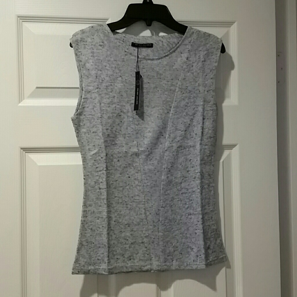Juniors small off blue tank