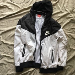 Nike windbreaker