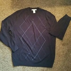 NWOT Geoffrey Bean Sweater