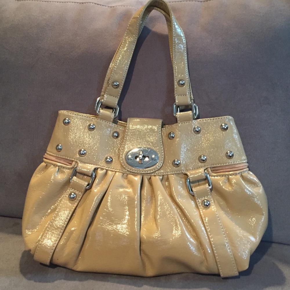 Jessica Simpson Beige patent leather purse
