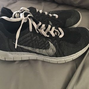 Running Shoes