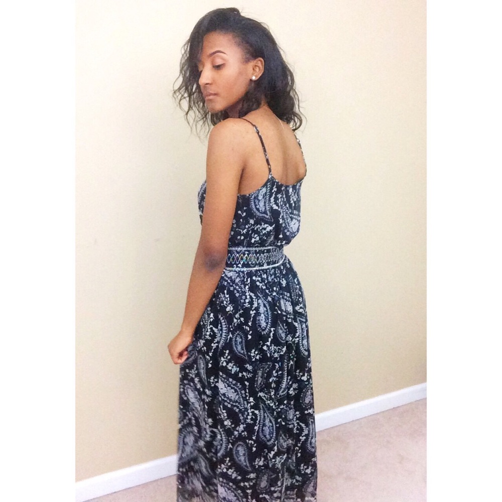 Black & White Paisley Patterned Dress
