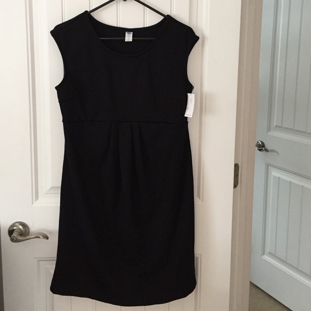Old Navy Little Black Maternity Dress NWT