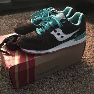 Saucony