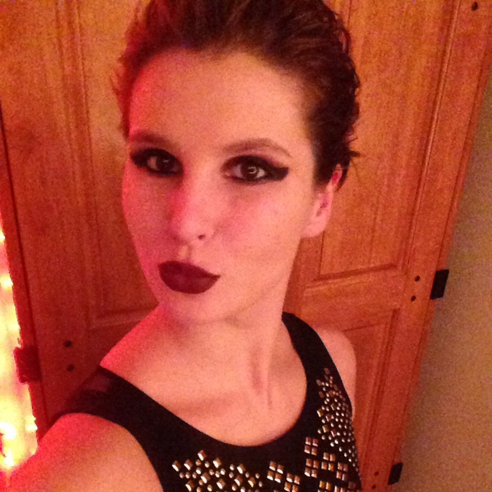 Meet your Posher, Jes