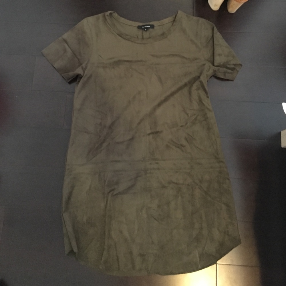 Olivaceous army green suede dress