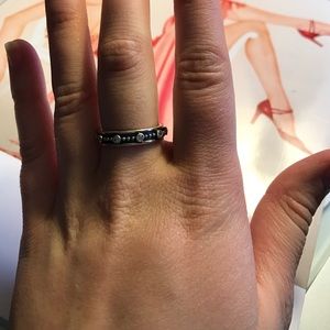 Hardly Worn !! Beautiful Pandora Ring Sz. 6.5